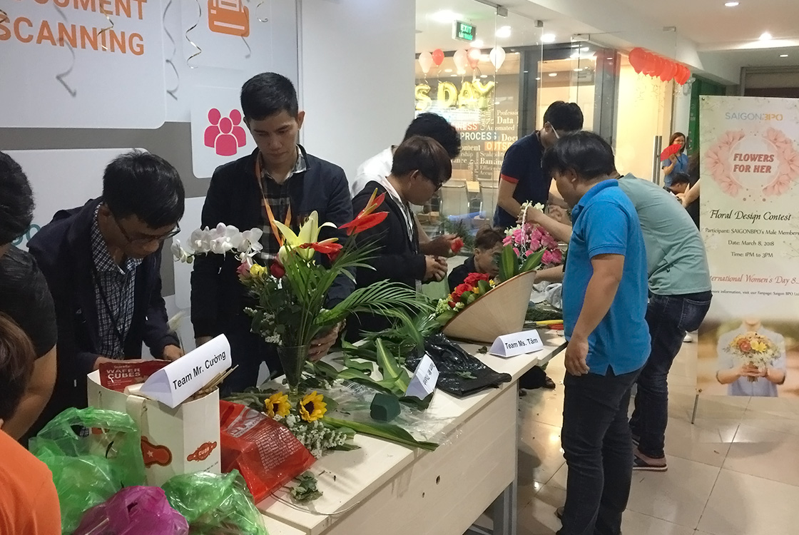 Operators of data entry in floral contest